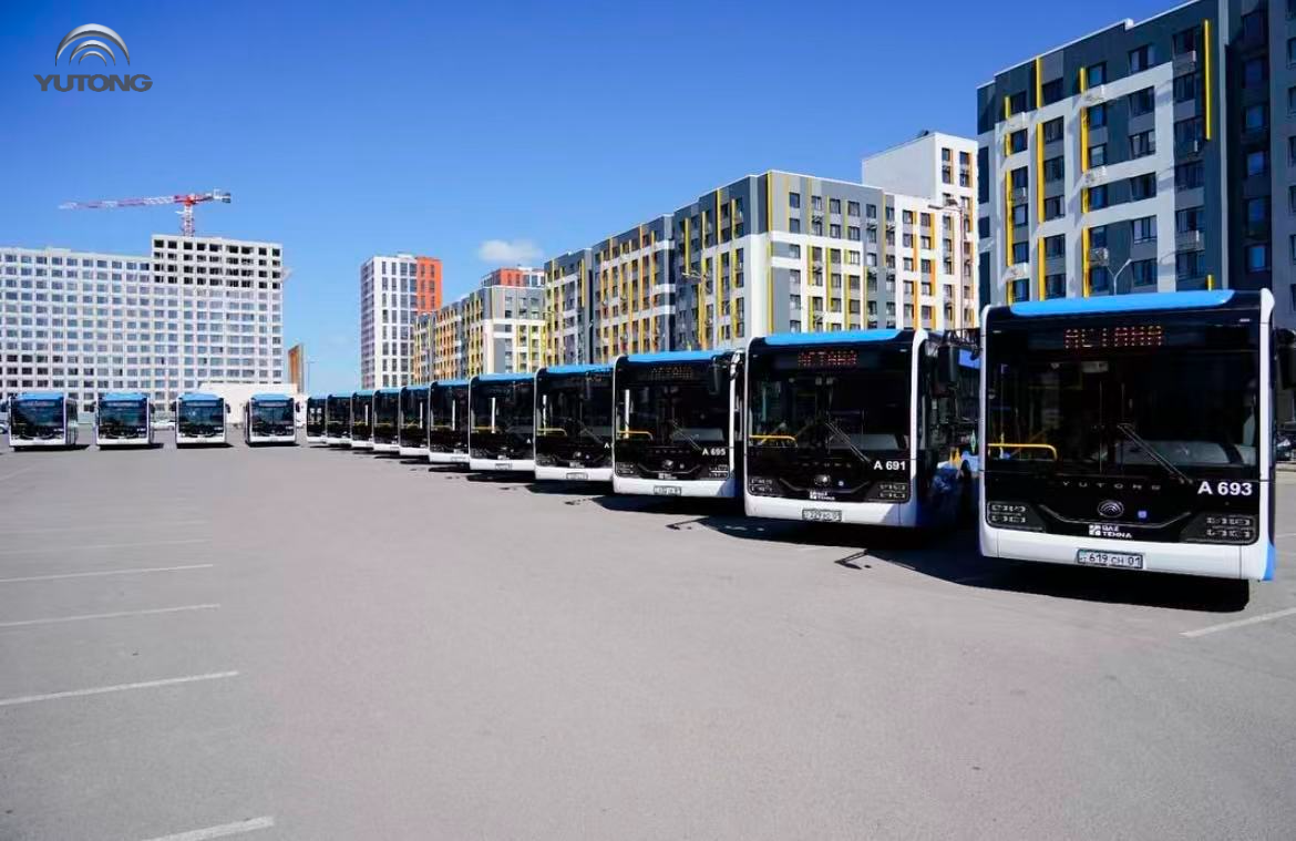 Астана пополнила автопарк 300 новыми автобусами Yutong Астана пополнила автопарк 300 новыми автобусами Yutong