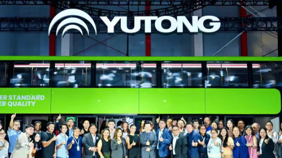  В поисках истоков качества: визит клиентов и СМИ АТР на завод Yutong