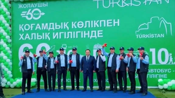 10 гибридных автобусов Yutong вышли на маршруты в Туркестане