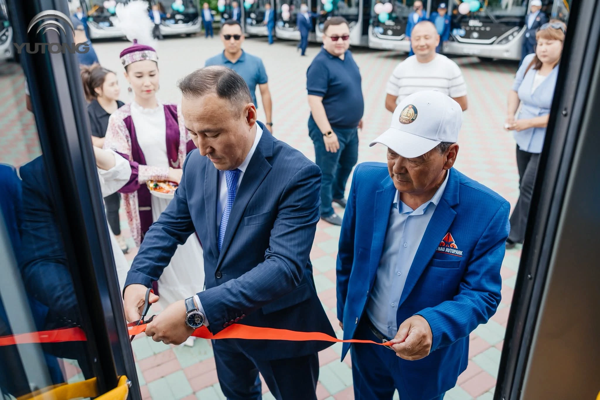 В Атырау введены в эксплуатацию 30 новых автобусов Yutong В Атырау введены в эксплуатацию 30 новых автобусов Yutong