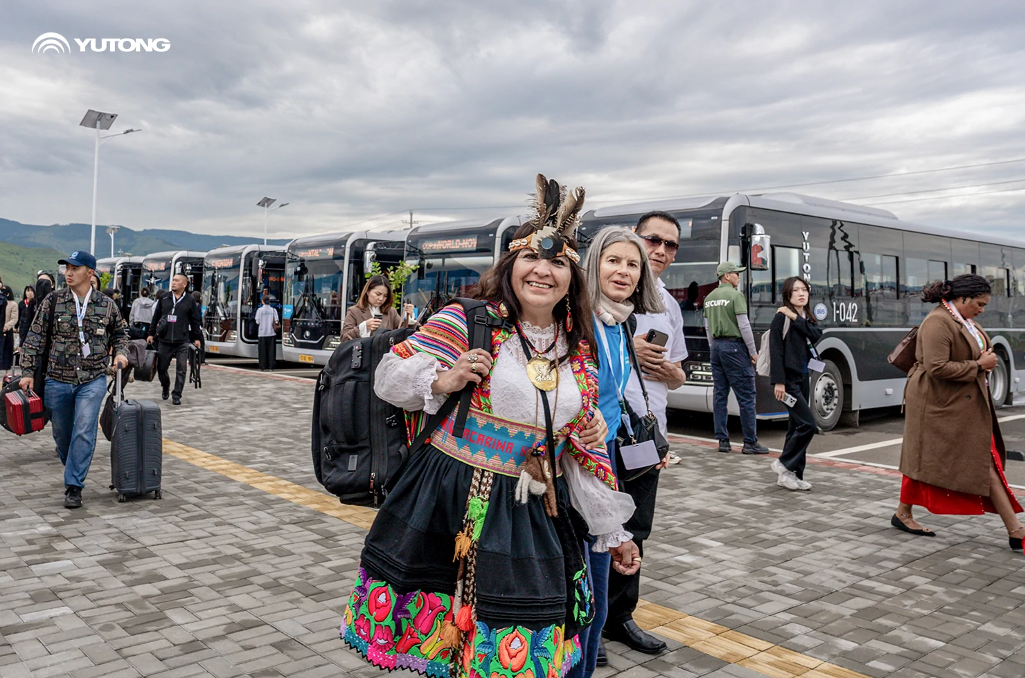 110 автобусов Yutong обслуживают UNCCD COP17: экологичный транспорт в поддержку глобального устойчивого развития 110 автобусов Yutong обслуживают UNCCD COP17: экологичный транспорт в поддержку глобального устойчивого развития