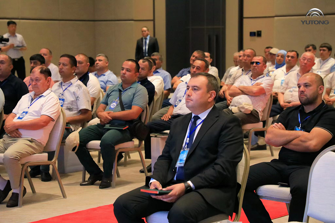 Yutong проводит презентацию новых автобусов в Узбекистане